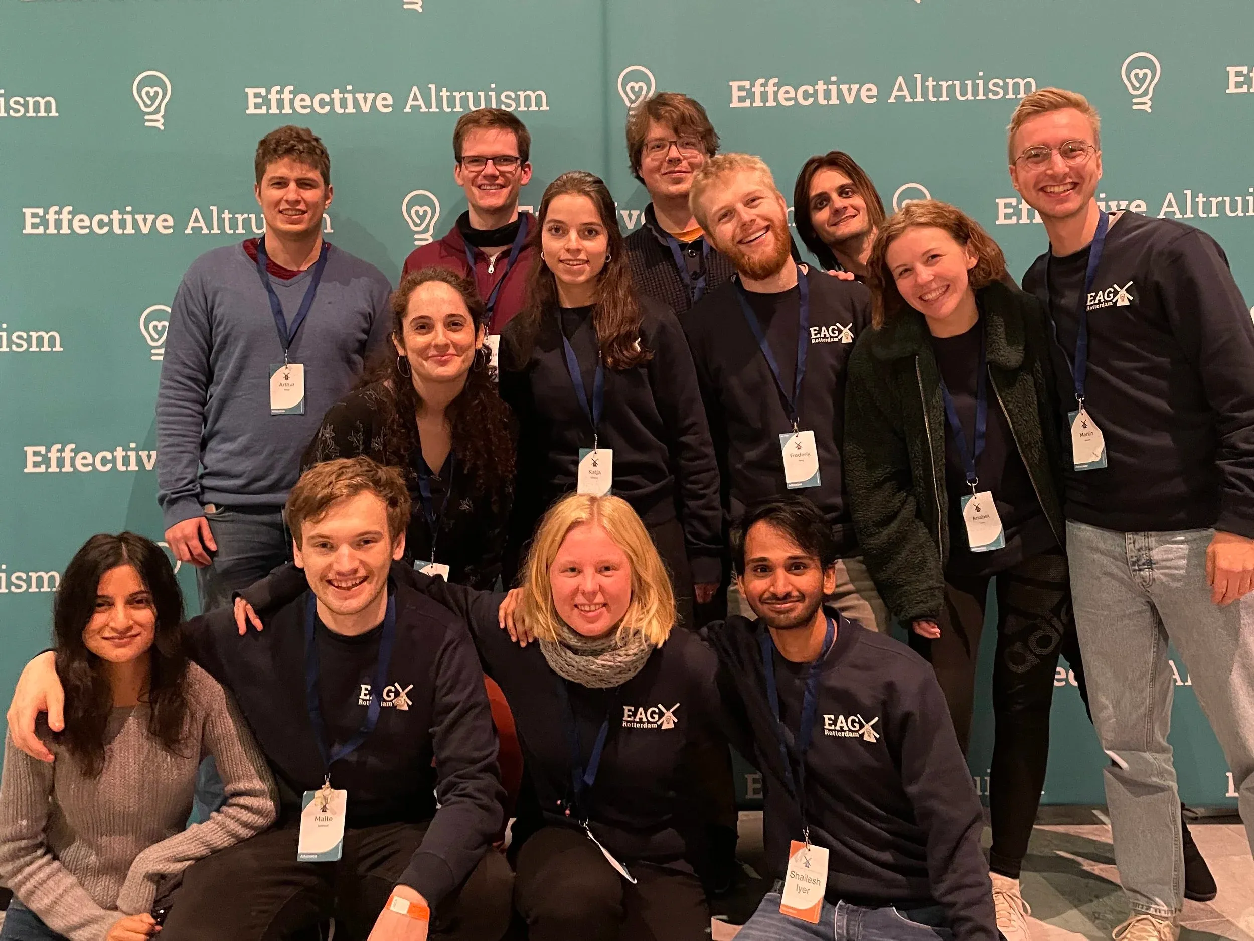 The EA Aachen community at a meetup